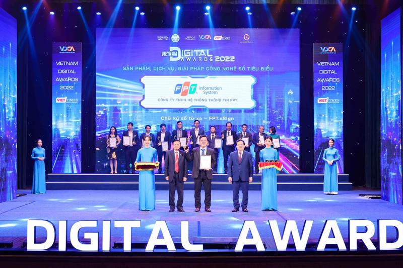 FPT.eSign - The only remote digital signing solution to win the Vietnam Digital Transformation Award 2022